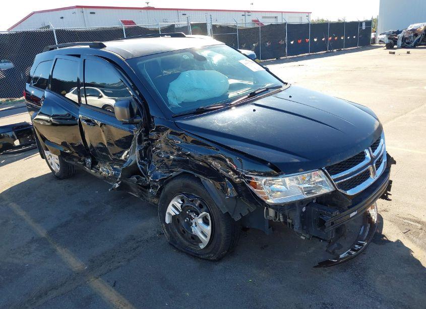Photo 6 of 2018 Dodge Journey SE (VIN 3C4PDCAB2JT517552)