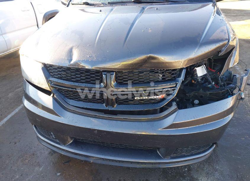 Photo 6 of 2018 Dodge Journey SE (VIN 3C4PDCAB2JT519852)