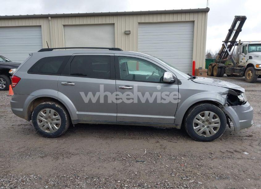 Photo 13 of 2018 Dodge Journey SE (VIN 3C4PDCAB2JT520371)