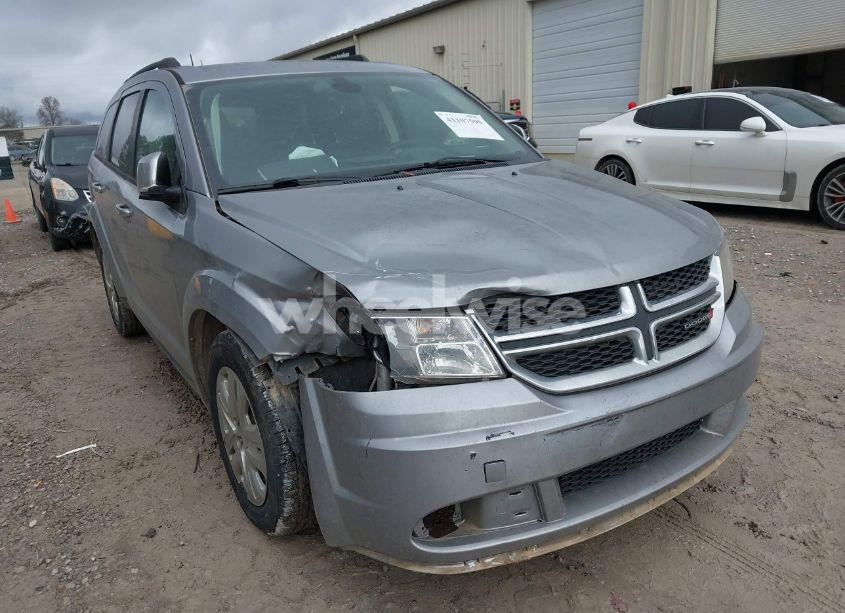 Photo 6 of 2018 Dodge Journey SE (VIN 3C4PDCAB2JT520371)