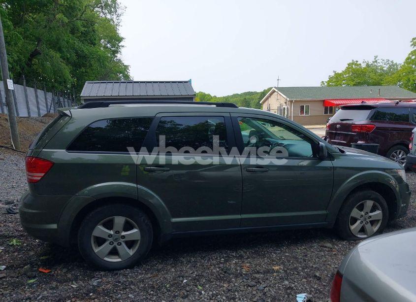 Photo 13 of 2018 Dodge Journey SE (VIN 3C4PDCAB2JT521035)