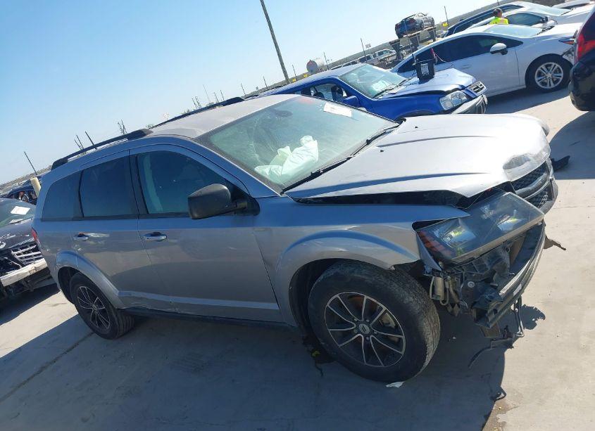 Photo 14 of 2018 Dodge Journey SE (VIN 3C4PDCAB2JT535730)
