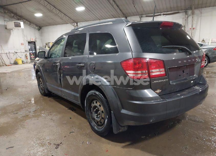 Photo 3 of 2019 Dodge Journey SE VALUE PACKAGE (VIN 3C4PDCAB2KT867877)
