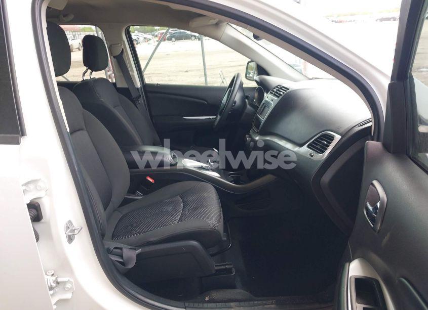 Photo 5 of 2020 Dodge Journey SE VALUE (VIN 3C4PDCAB2LT237150)