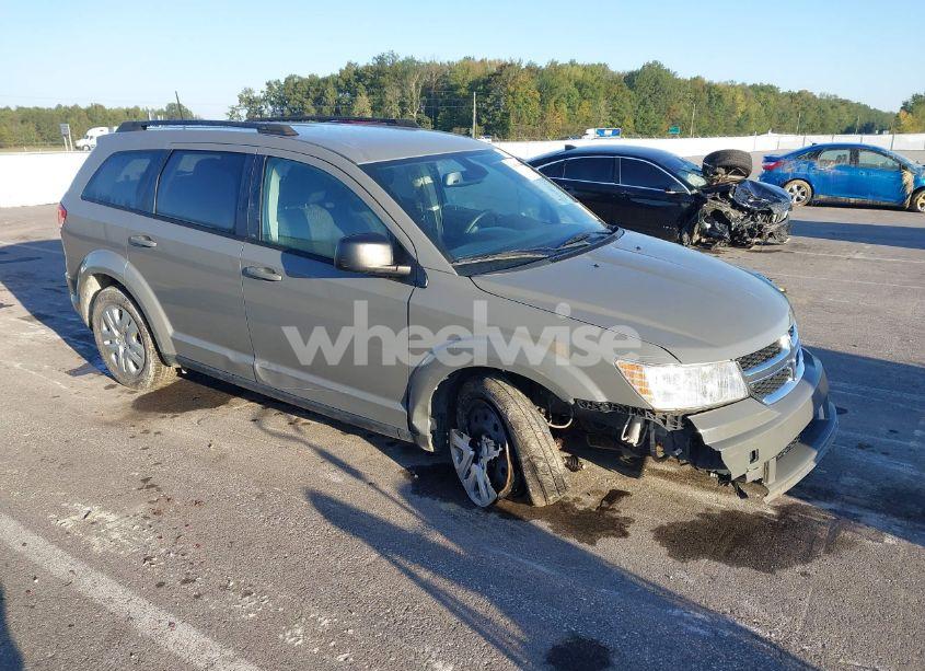 2020 Dodge Journey SE VALUE (VIN 3C4PDCAB2LT237357) main photo
