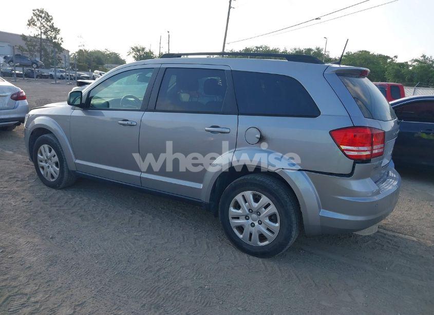 Photo 3 of 2020 Dodge Journey SE VALUE (VIN 3C4PDCAB2LT270729)