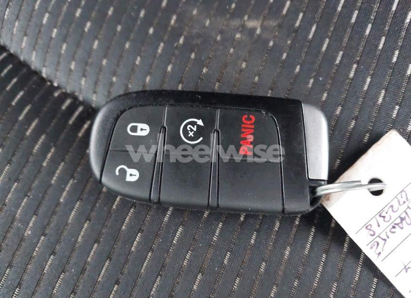 Photo 11 of 2020 Dodge Journey SE VALUE (VIN 3C4PDCAB2LT272318)