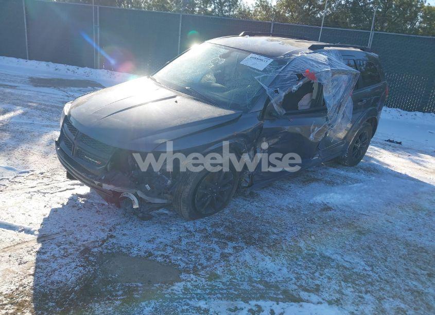 Photo 2 of 2020 Dodge Journey SE VALUE (VIN 3C4PDCAB2LT272318)