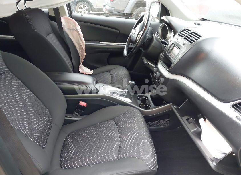 Photo 5 of 2020 Dodge Journey SE VALUE (VIN 3C4PDCAB2LT273209)