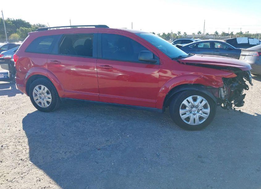 2014 Dodge Journey SE (VIN 3C4PDCAB3ET153714) main photo