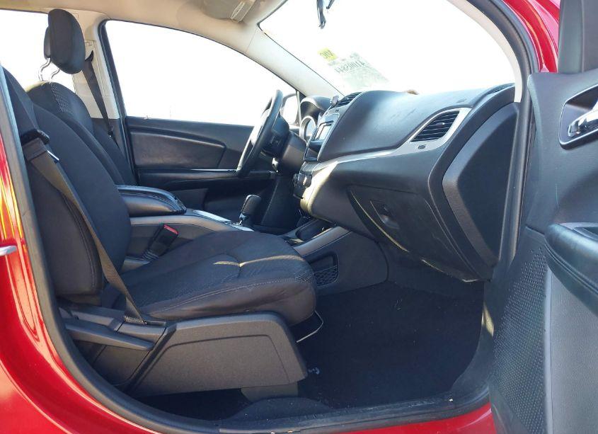 Photo 5 of 2014 Dodge Journey SE (VIN 3C4PDCAB3ET153714)