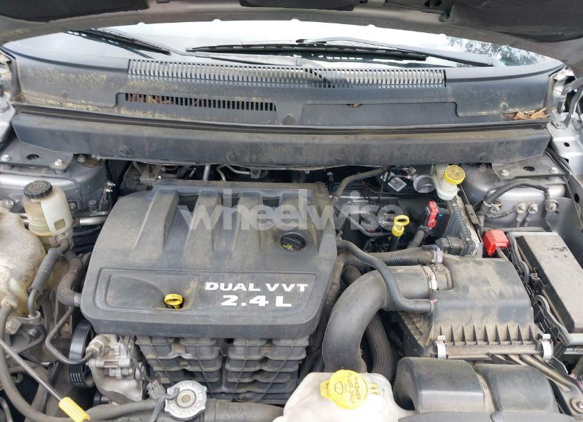 Photo 10 of 2015 Dodge Journey SE (VIN 3C4PDCAB3FT606084)