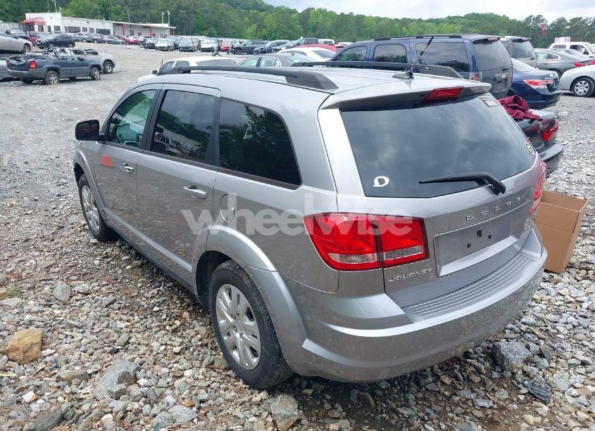 Photo 3 of 2015 Dodge Journey SE (VIN 3C4PDCAB3FT606084)