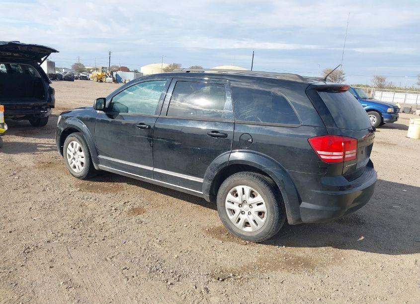 Photo 3 of 2016 Dodge Journey SE (VIN 3C4PDCAB3GT151688)