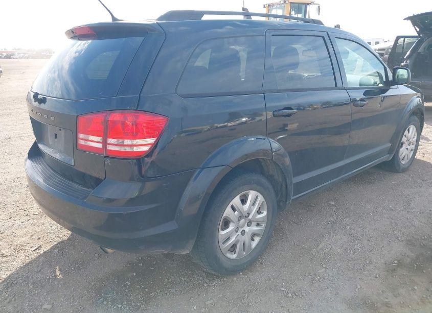 Photo 6 of 2016 Dodge Journey SE (VIN 3C4PDCAB3GT151688)