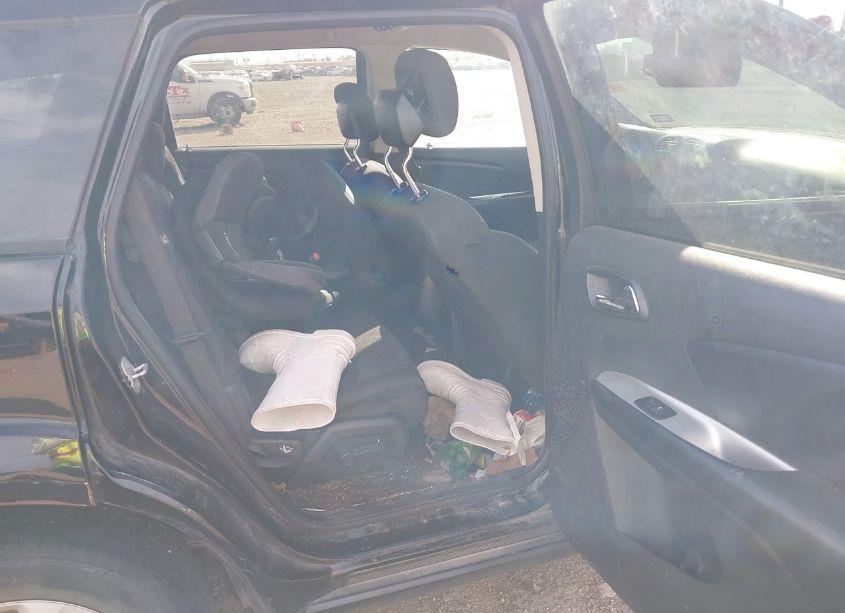 Photo 8 of 2016 Dodge Journey SE (VIN 3C4PDCAB3GT151688)