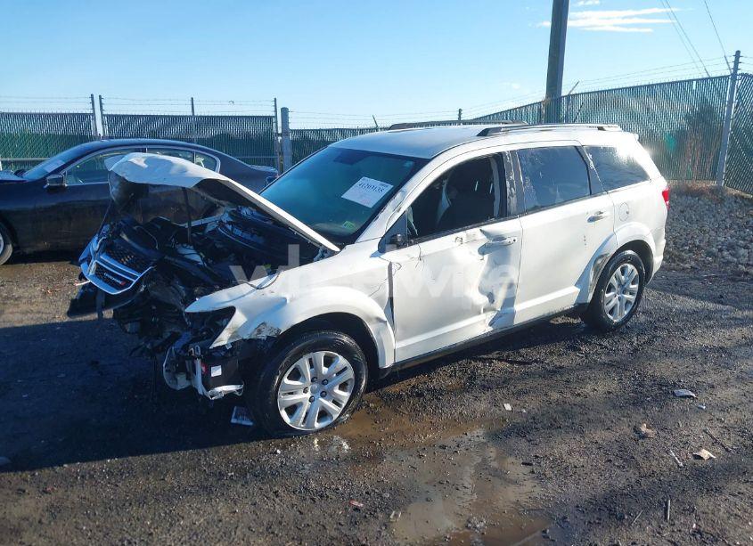 Photo 2 of 2016 Dodge Journey SE (VIN 3C4PDCAB3GT158026)