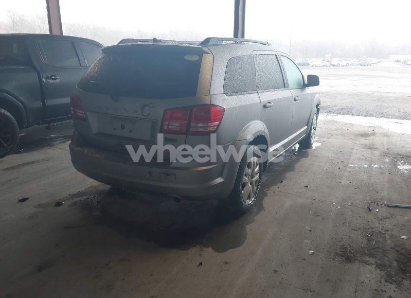 Photo 4 of 2016 Dodge Journey SE (VIN 3C4PDCAB3GT167079)