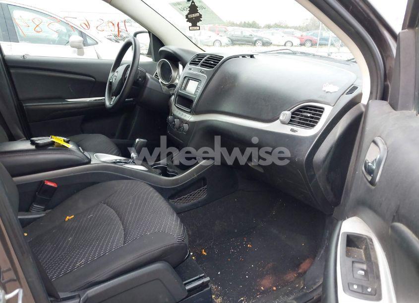 Photo 5 of 2017 Dodge Journey SE (VIN 3C4PDCAB3HT552417)