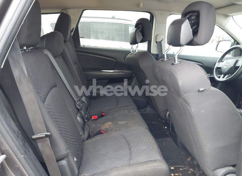 Photo 8 of 2017 Dodge Journey SE (VIN 3C4PDCAB3HT552417)