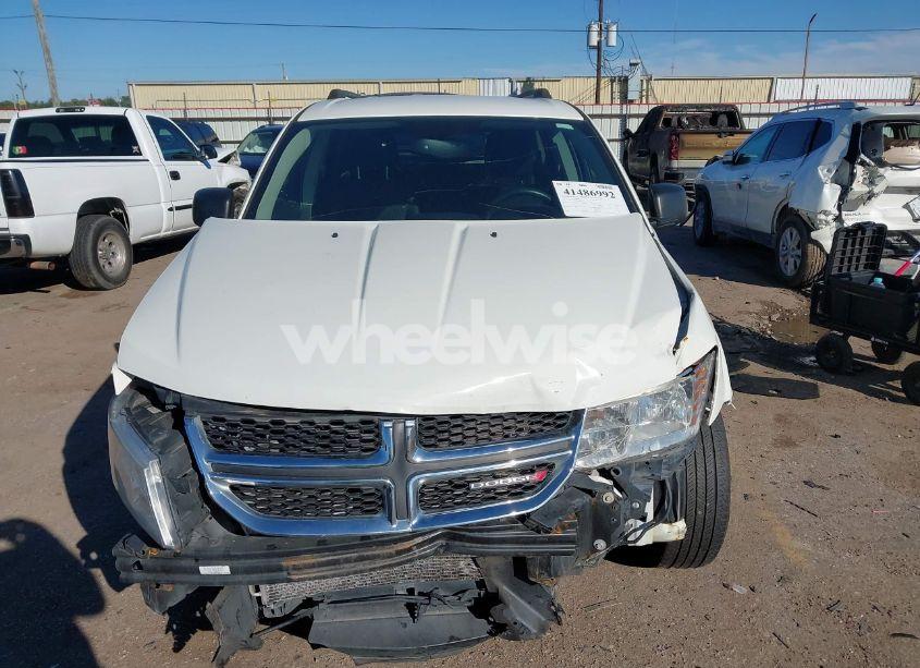 Photo 12 of 2017 Dodge Journey SE (VIN 3C4PDCAB3HT608145)
