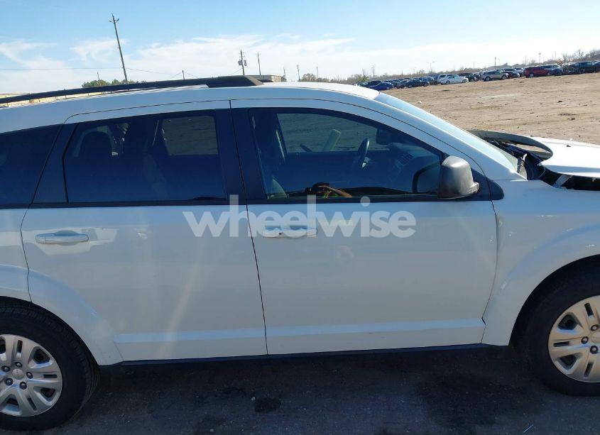 Photo 13 of 2017 Dodge Journey SE (VIN 3C4PDCAB3HT608145)