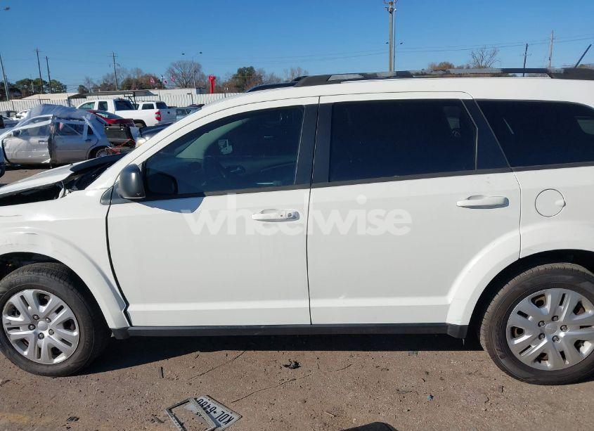 Photo 14 of 2017 Dodge Journey SE (VIN 3C4PDCAB3HT608145)