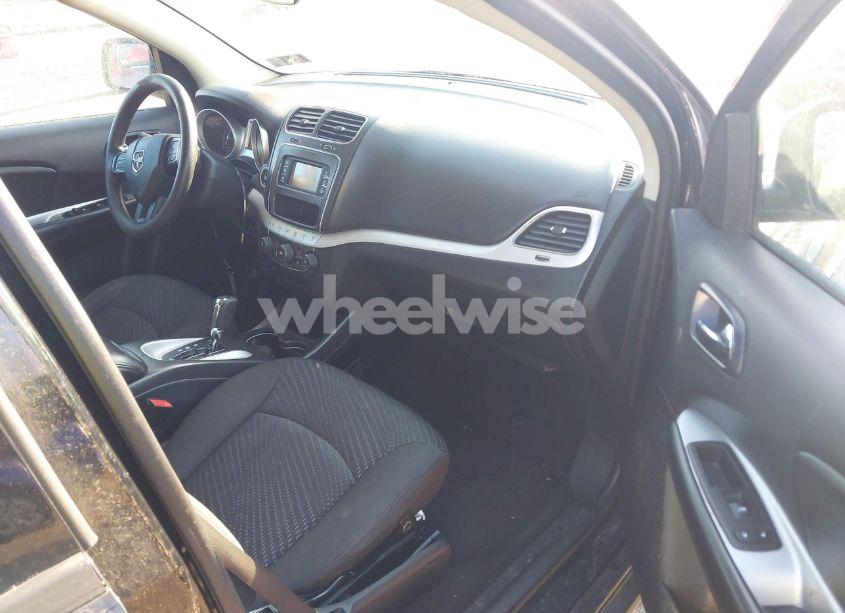 Photo 5 of 2017 Dodge Journey SE (VIN 3C4PDCAB3HT622269)