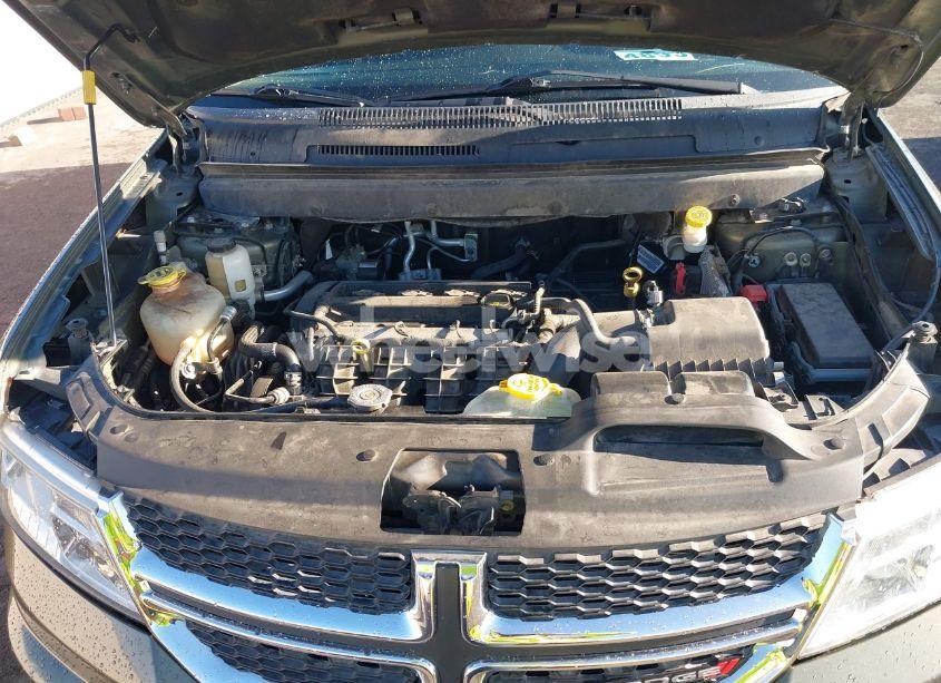 Photo 10 of 2017 Dodge Journey SE (VIN 3C4PDCAB3HT648421)