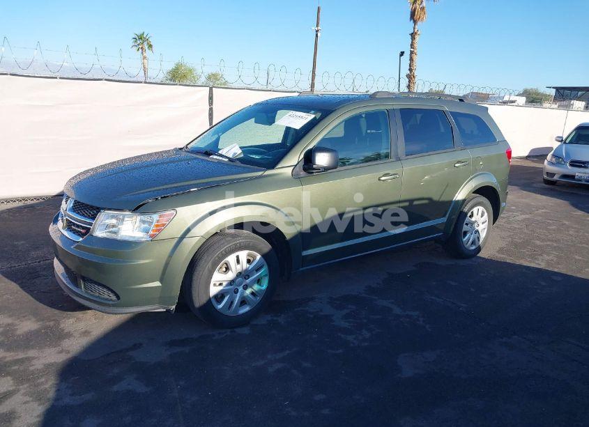 Photo 2 of 2017 Dodge Journey SE (VIN 3C4PDCAB3HT648421)