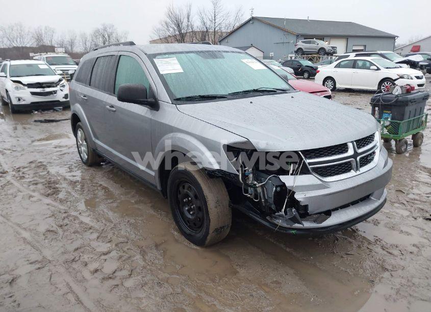 2017 Dodge Journey SE (VIN 3C4PDCAB3HT695884) main photo