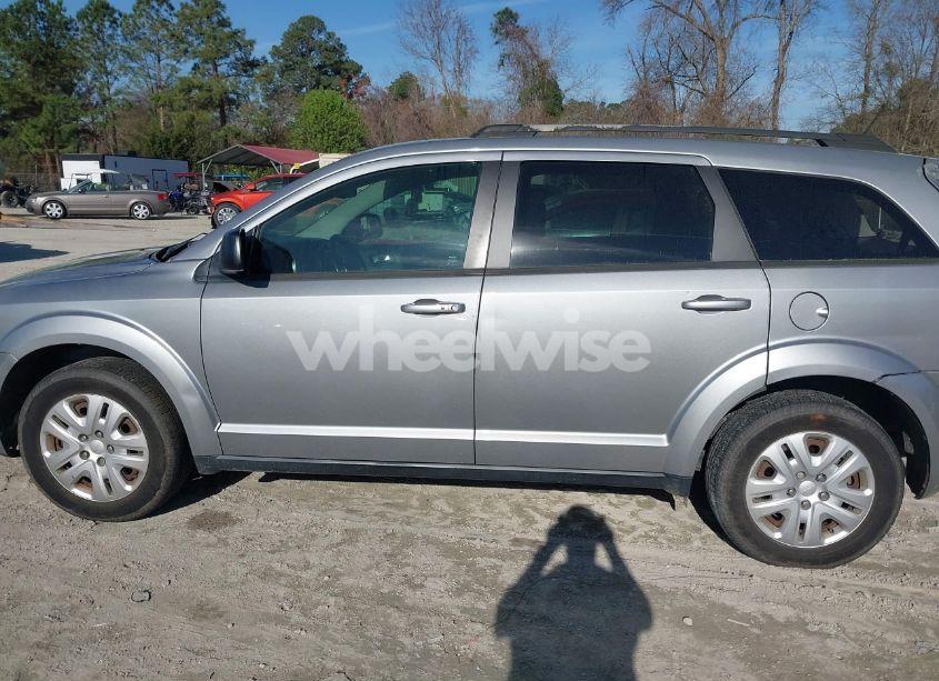 Photo 14 of 2017 Dodge Journey SE (VIN 3C4PDCAB3HT706012)