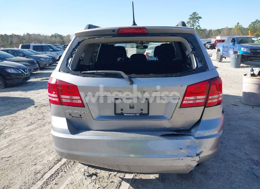 Photo 16 of 2017 Dodge Journey SE (VIN 3C4PDCAB3HT706012)