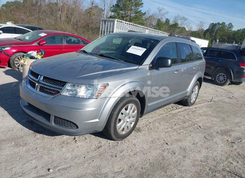 Photo 2 of 2017 Dodge Journey SE (VIN 3C4PDCAB3HT706012)