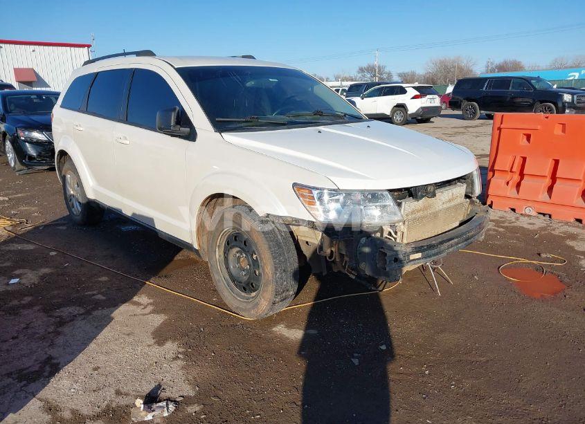 2017 Dodge Journey SE (VIN 3C4PDCAB3HT707029) main photo