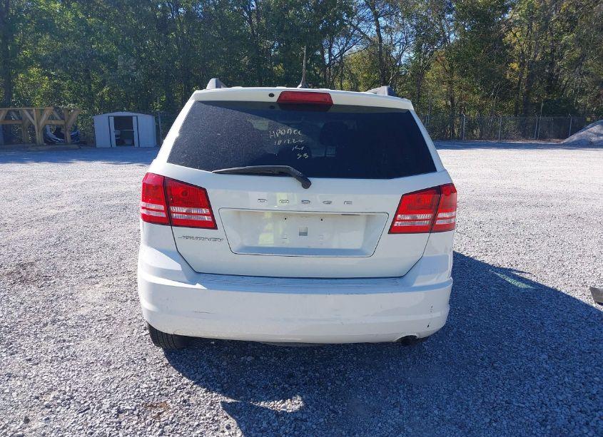 Photo 16 of 2018 Dodge Journey SE (VIN 3C4PDCAB3JT241950)