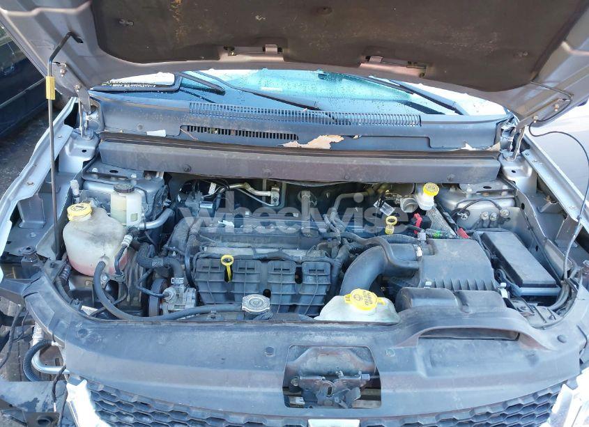 Photo 10 of 2018 Dodge Journey SE (VIN 3C4PDCAB3JT288816)