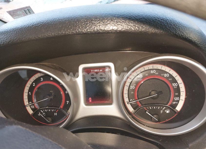 Photo 15 of 2018 Dodge Journey SE (VIN 3C4PDCAB3JT288816)