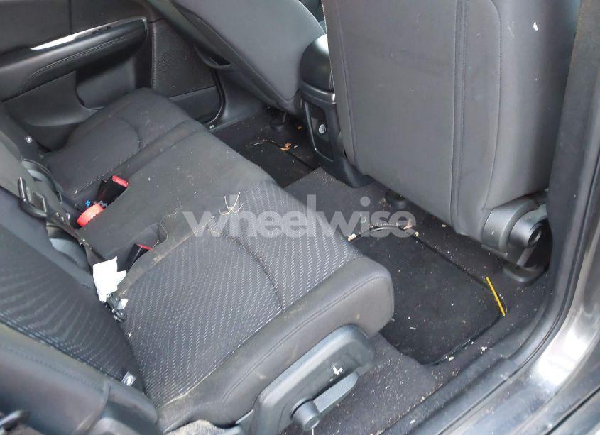 Photo 8 of 2018 Dodge Journey SE (VIN 3C4PDCAB3JT491057)