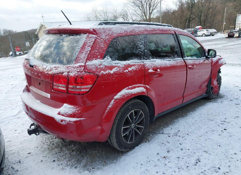 Photo 4 of 2018 Dodge Journey SE (VIN 3C4PDCAB3JT495982)