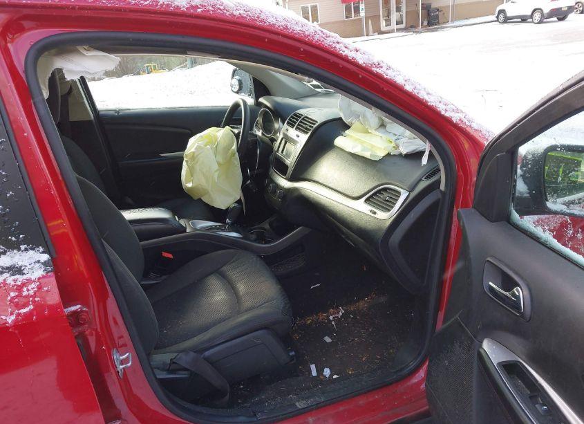 Photo 5 of 2018 Dodge Journey SE (VIN 3C4PDCAB3JT495982)