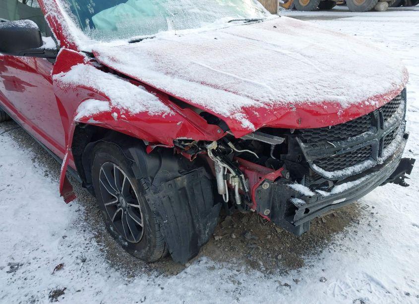 Photo 6 of 2018 Dodge Journey SE (VIN 3C4PDCAB3JT495982)