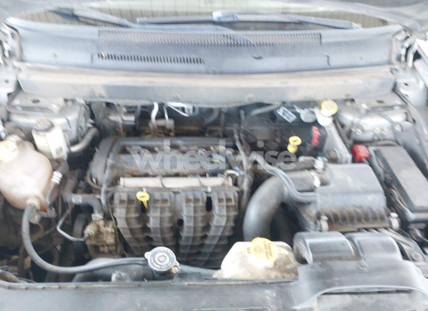 Photo 10 of 2018 Dodge Journey SE (VIN 3C4PDCAB3JT496825)