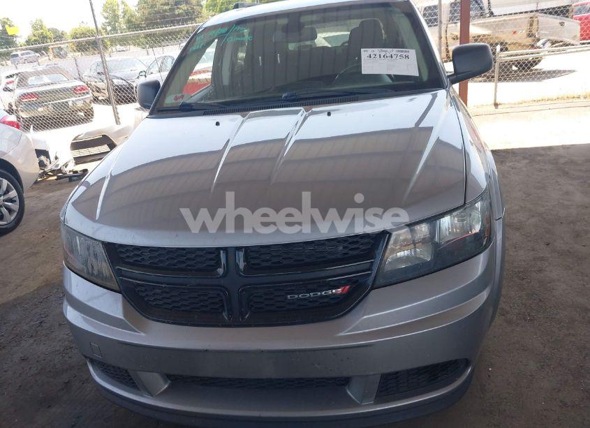 Photo 13 of 2018 Dodge Journey SE (VIN 3C4PDCAB3JT496825)