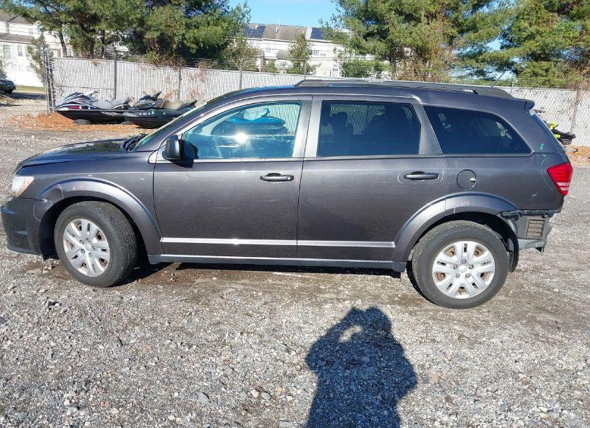 Photo 15 of 2018 Dodge Journey SE (VIN 3C4PDCAB3JT498221)