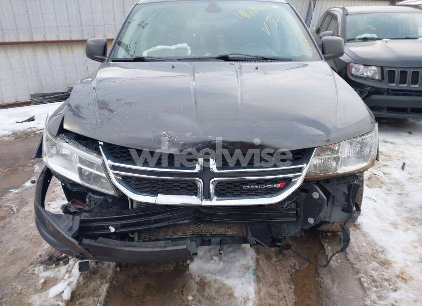 Photo 6 of 2018 Dodge Journey SE (VIN 3C4PDCAB3JT520878)