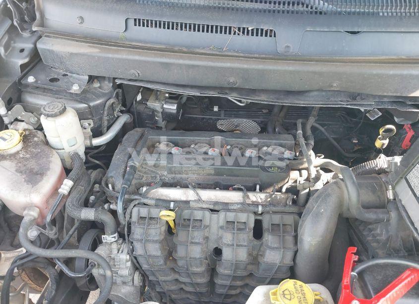 Photo 10 of 2019 Dodge Journey SE VALUE PACKAGE (VIN 3C4PDCAB3KT746839)