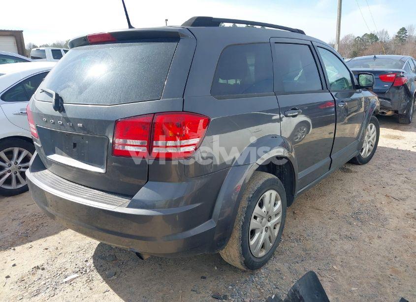 Photo 4 of 2019 Dodge Journey SE VALUE PACKAGE (VIN 3C4PDCAB3KT746839)