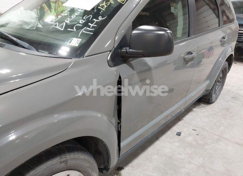 Photo 17 of 2019 Dodge Journey SE VALUE PACKAGE (VIN 3C4PDCAB3KT872327)