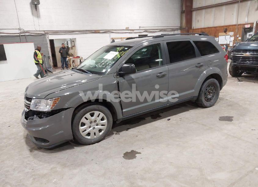 Photo 2 of 2019 Dodge Journey SE VALUE PACKAGE (VIN 3C4PDCAB3KT872327)